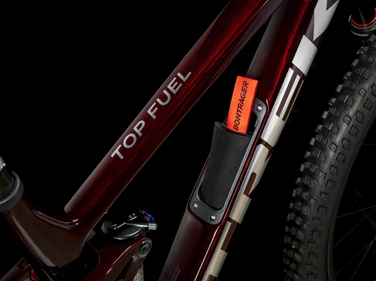 Top Fuel 9.8 GX AXS Gen 3 2023 - Czerwony (ciemny)_3
