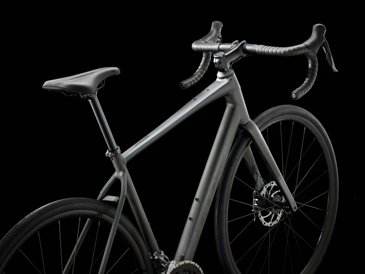 Domane AL 2 Gen 4 2025 - Szary (ciemny)_3