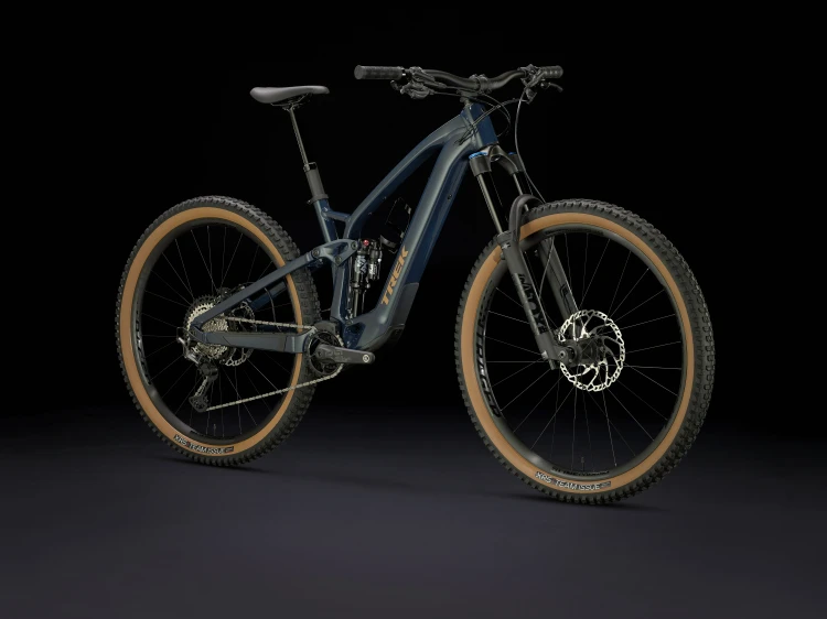 Fuel EXe 8 XT 2025 - Niebieski (ciemny)_2