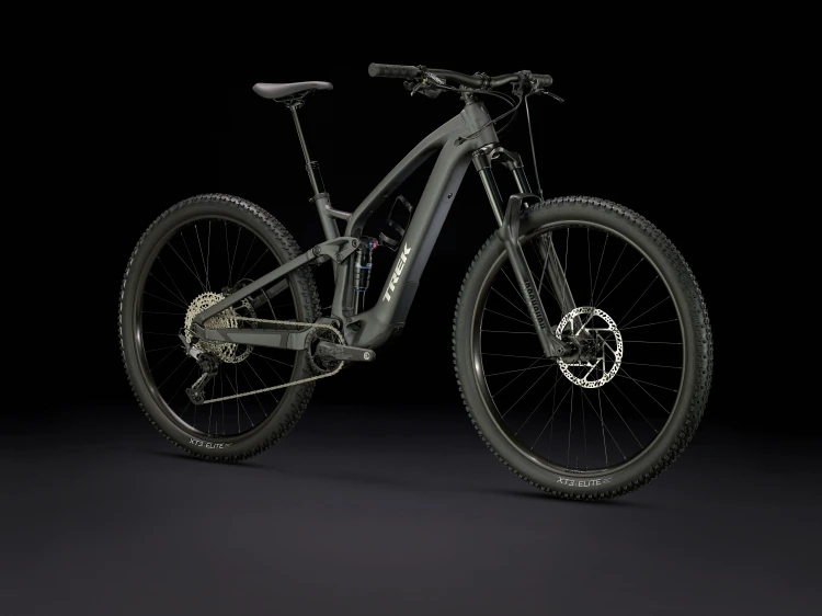 Fuel EXe 5 2025 - Czarny_2