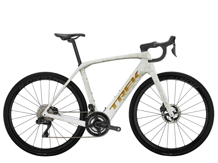 Domane+ SLR 9 2025 - Biały/złoty_1