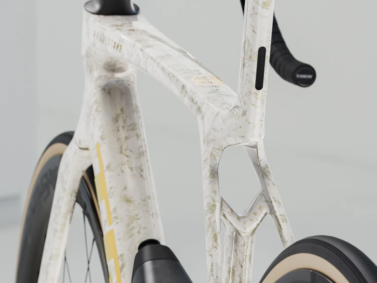 Madone SLR 9 Gen 8 2025 - Biały_4