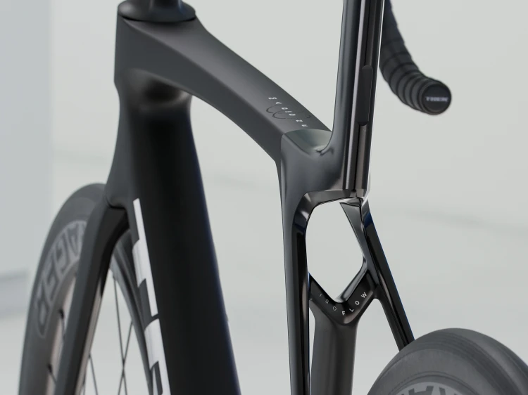 Madone SL 6 AXS Gen 8 2025 - Czarny_4