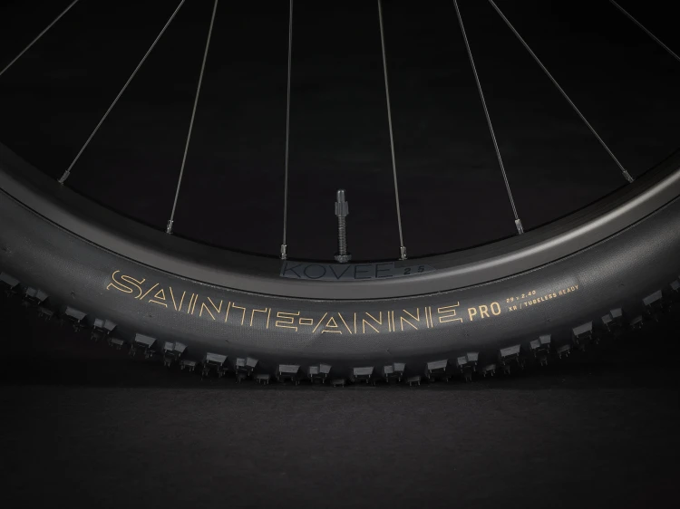 Procaliber 6 2025 - Czarny/Szary (ciemny)_6