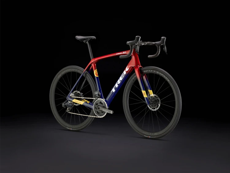Domane SLR 7 AXS Gen 4 2023 - Czerwony/niebieski_2