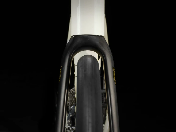 Domane AL 4 Gen 4 2025 - Biały_8